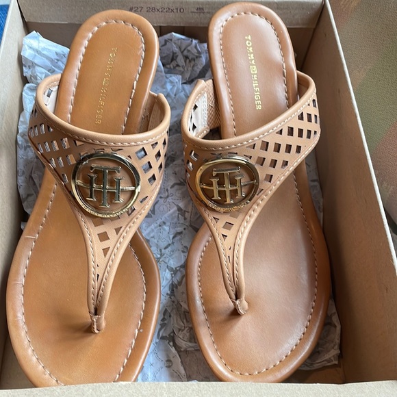 Tommy Hilfiger wedges - Picture 3 of 14